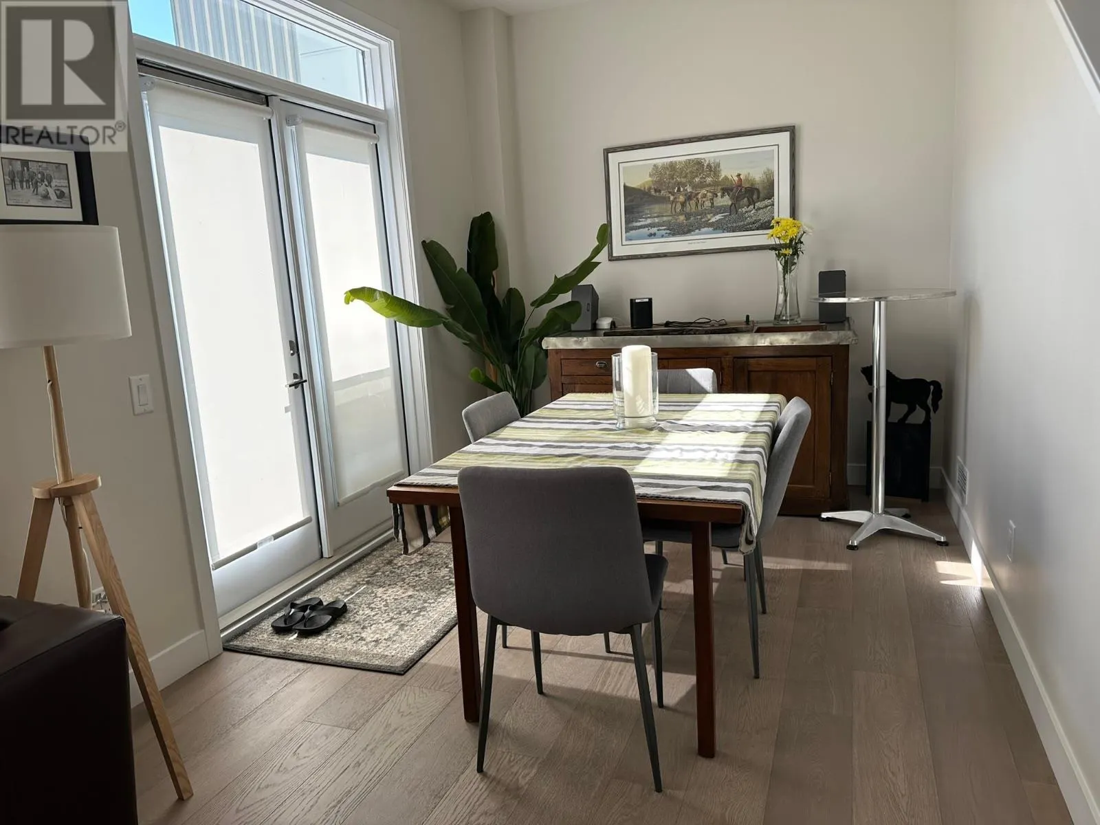 3719 Woodsdale Unit# 21