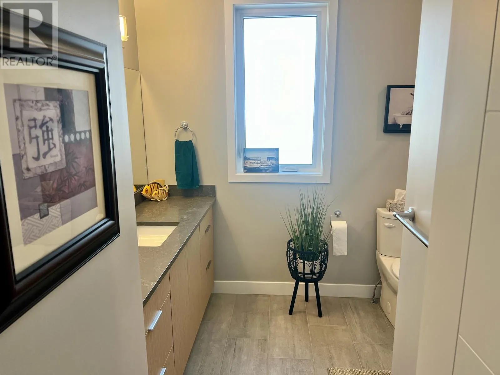 3719 Woodsdale Unit# 21