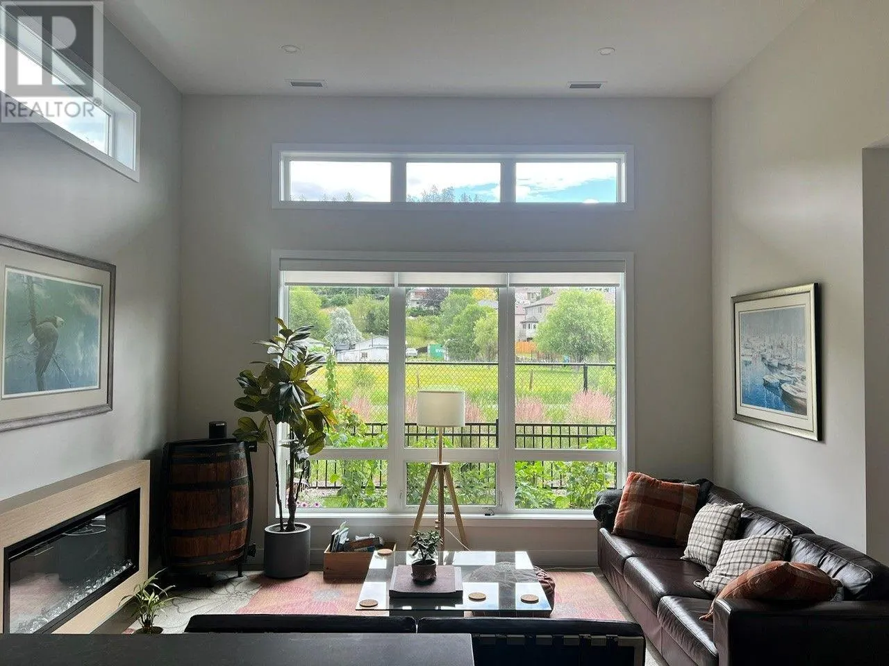 3719 Woodsdale Unit# 21
