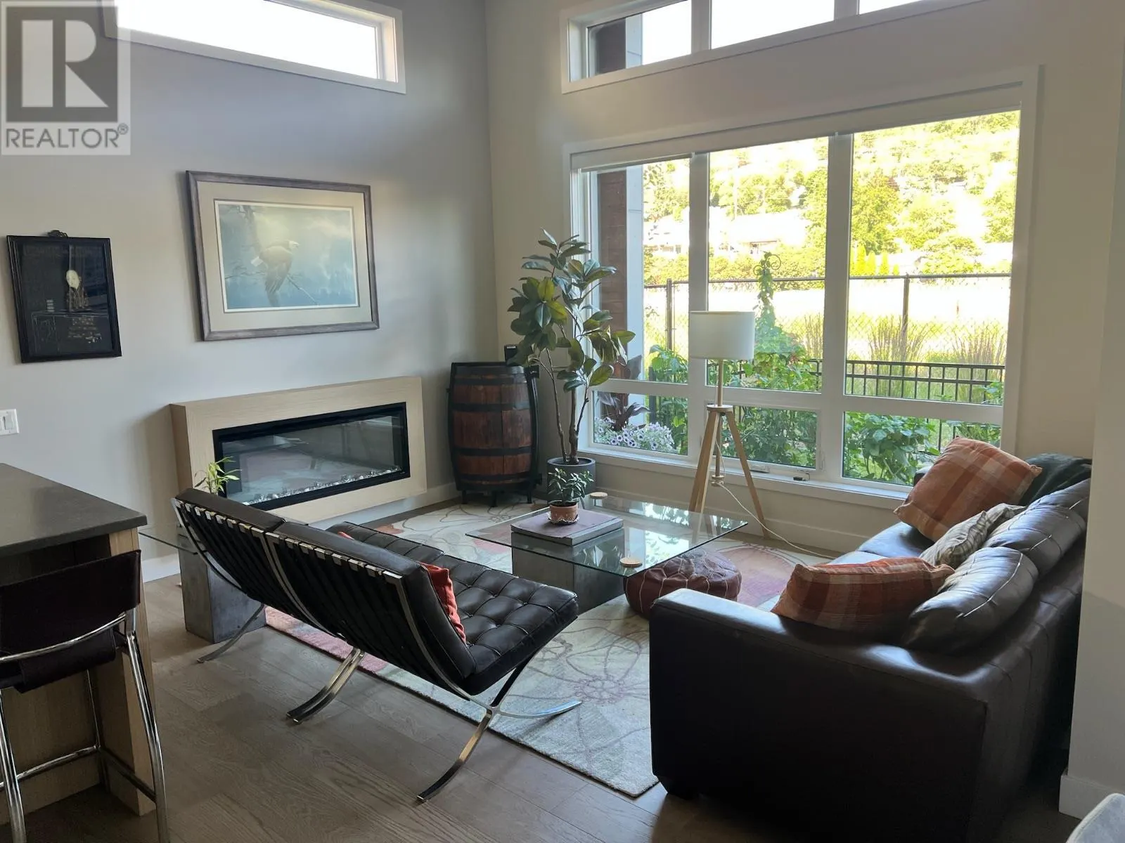 3719 Woodsdale Unit# 21