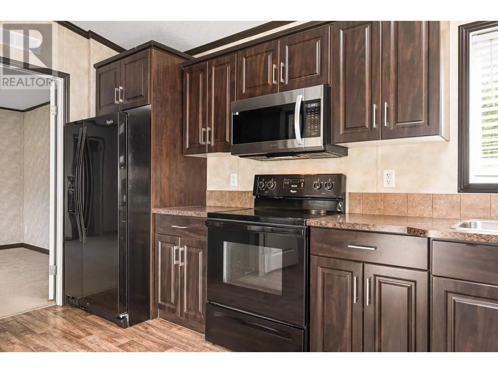 8614 HWY 93/95 Highway Unit# 6