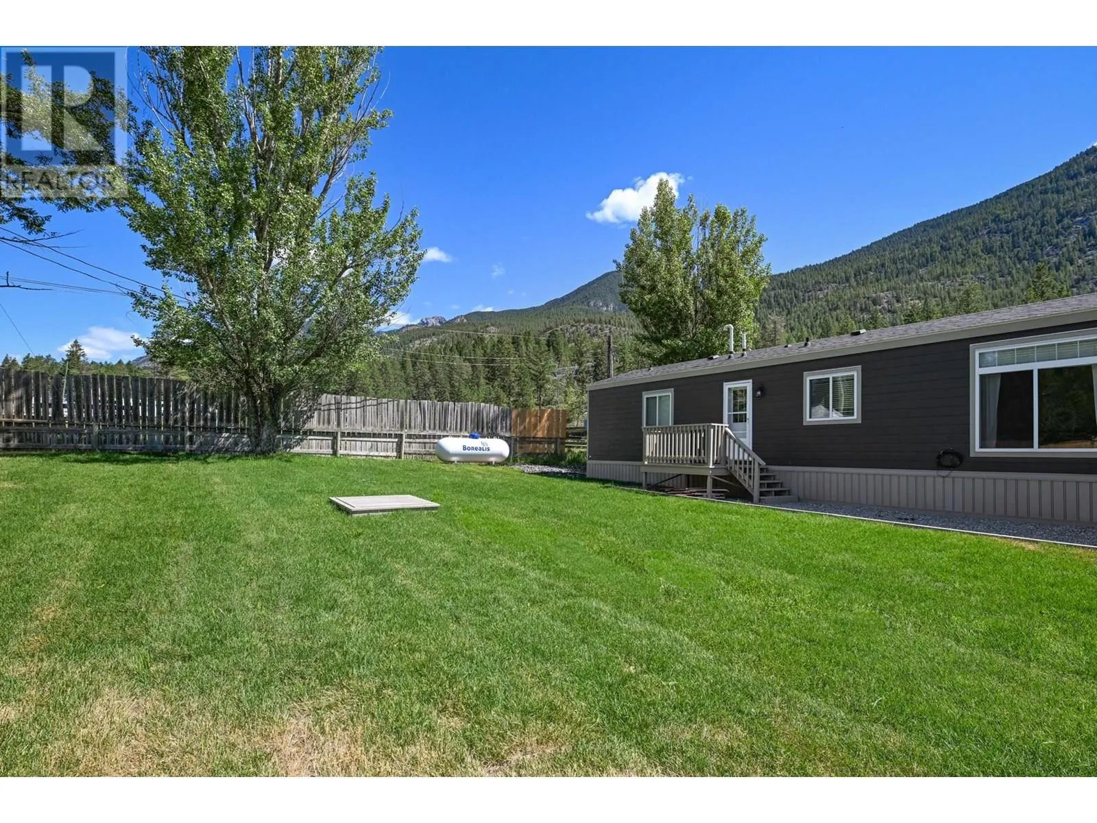 8614 HWY 93/95 Highway Unit# 6