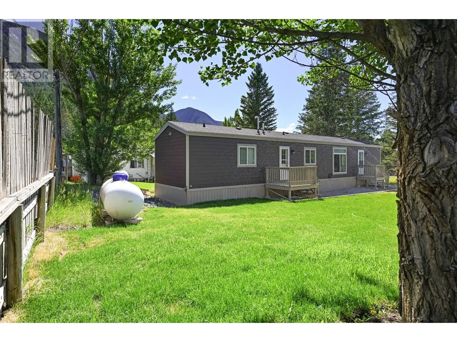 8614 HWY 93/95 Highway Unit# 6