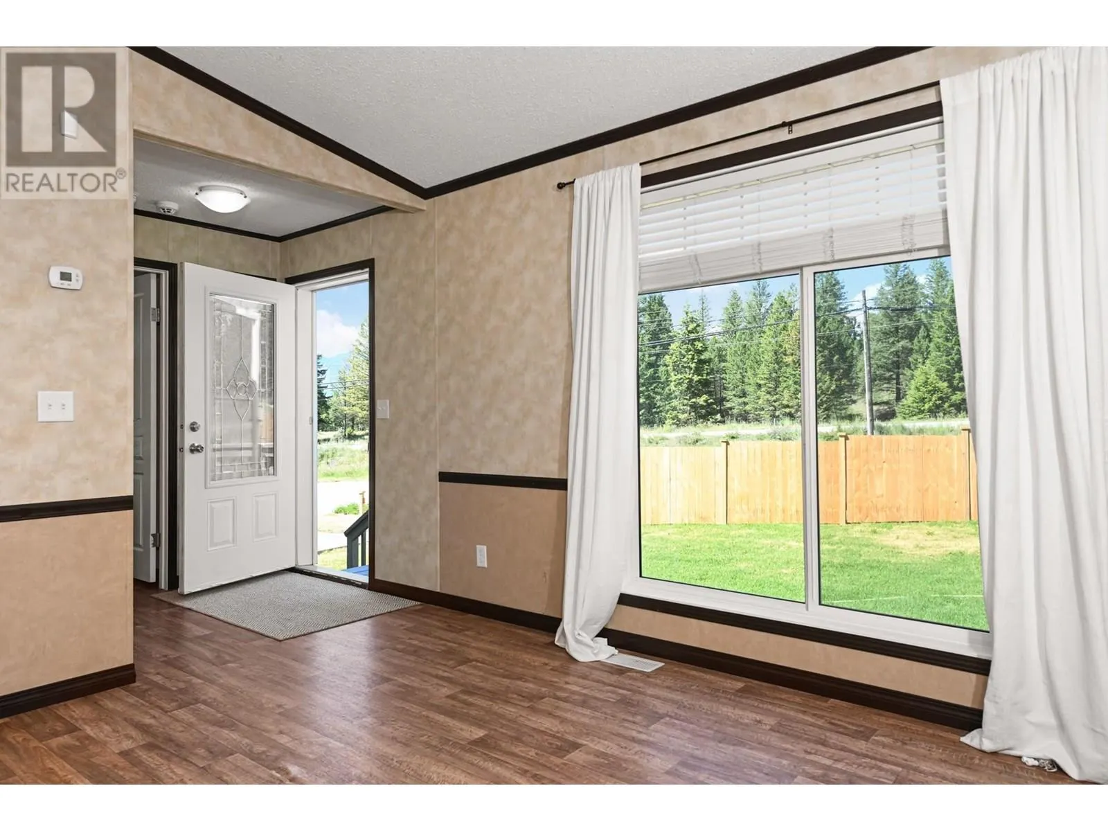 8614 HWY 93/95 Highway Unit# 6
