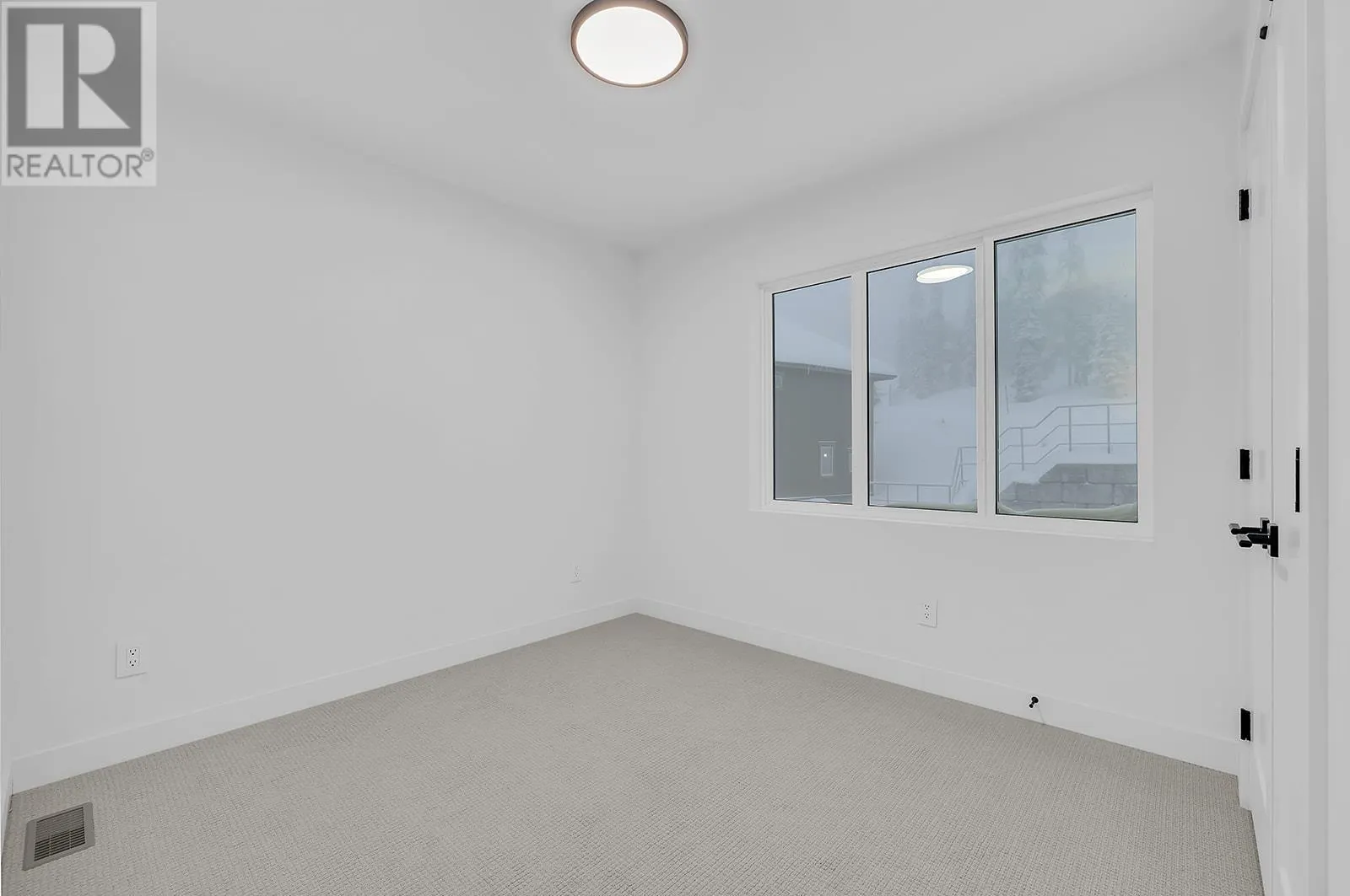 255 Feathertop Way Unit# 82