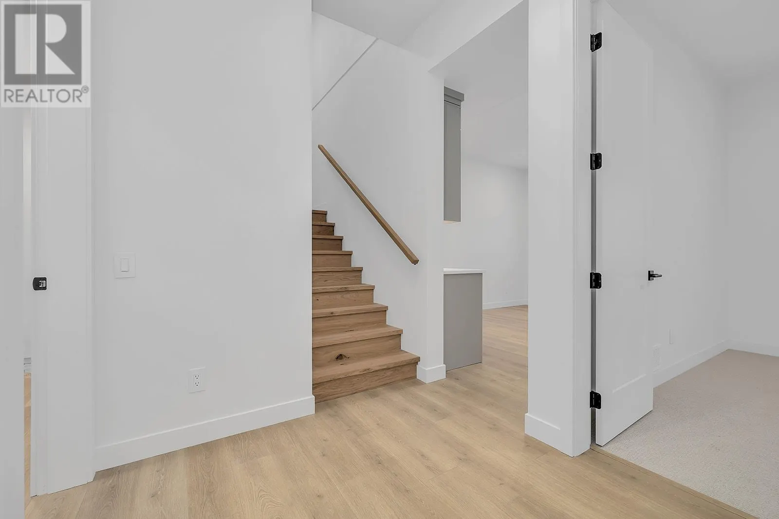 255 Feathertop Way Unit# 82