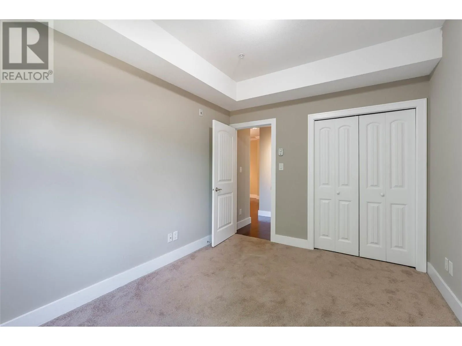 240 Wade Avenue W Avenue Unit# 204