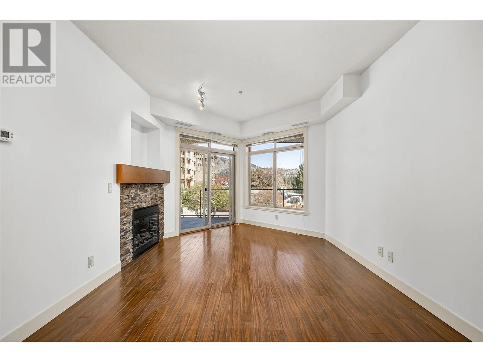 3533 Carrington Road Unit# 215