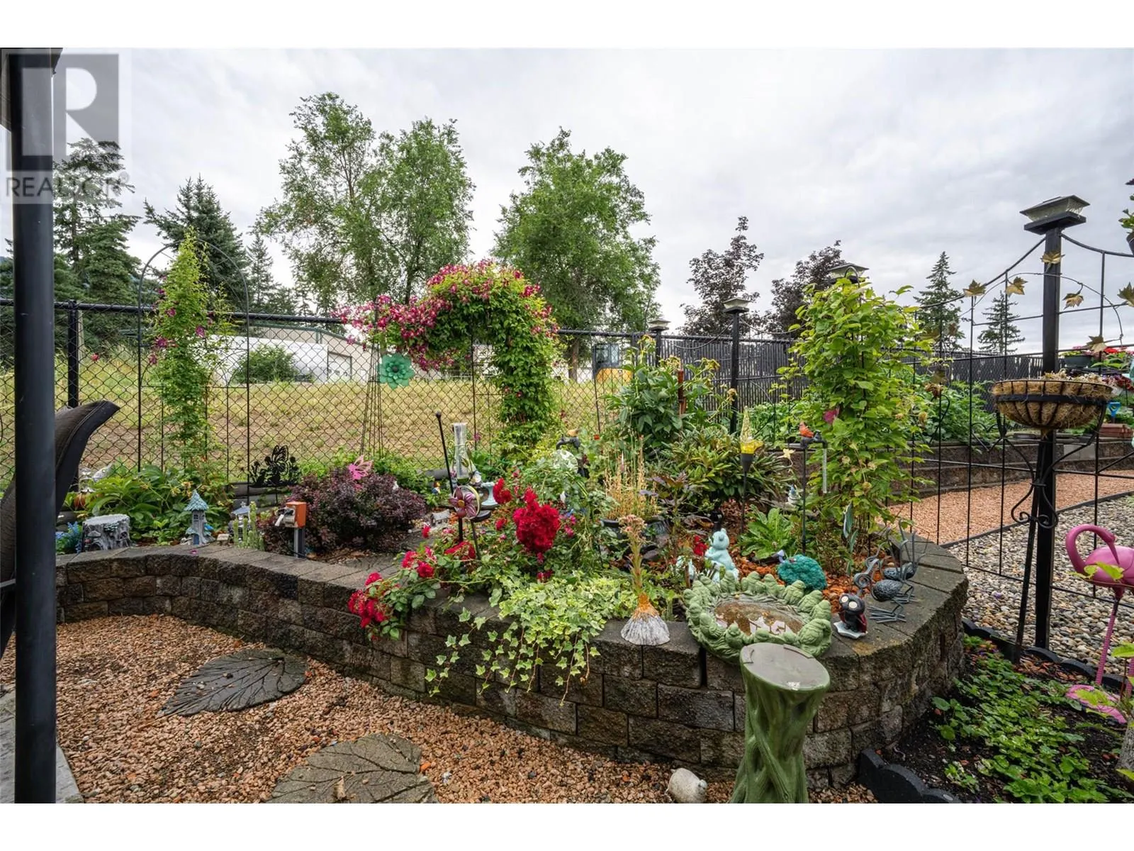 2595 Catherine Place Unit# 15