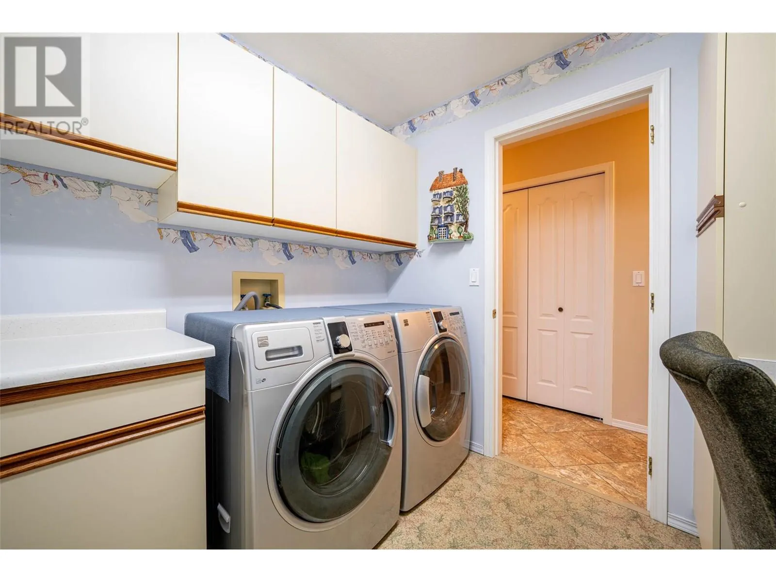 2595 Catherine Place Unit# 15
