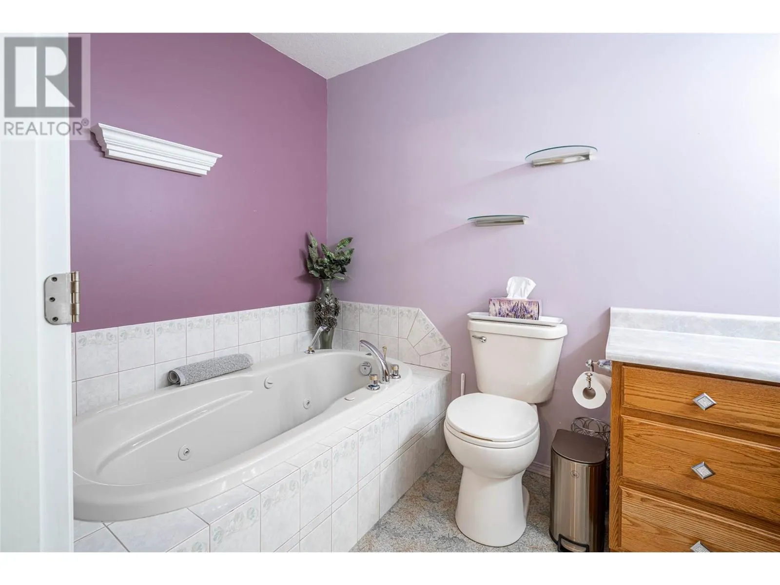 2595 Catherine Place Unit# 15