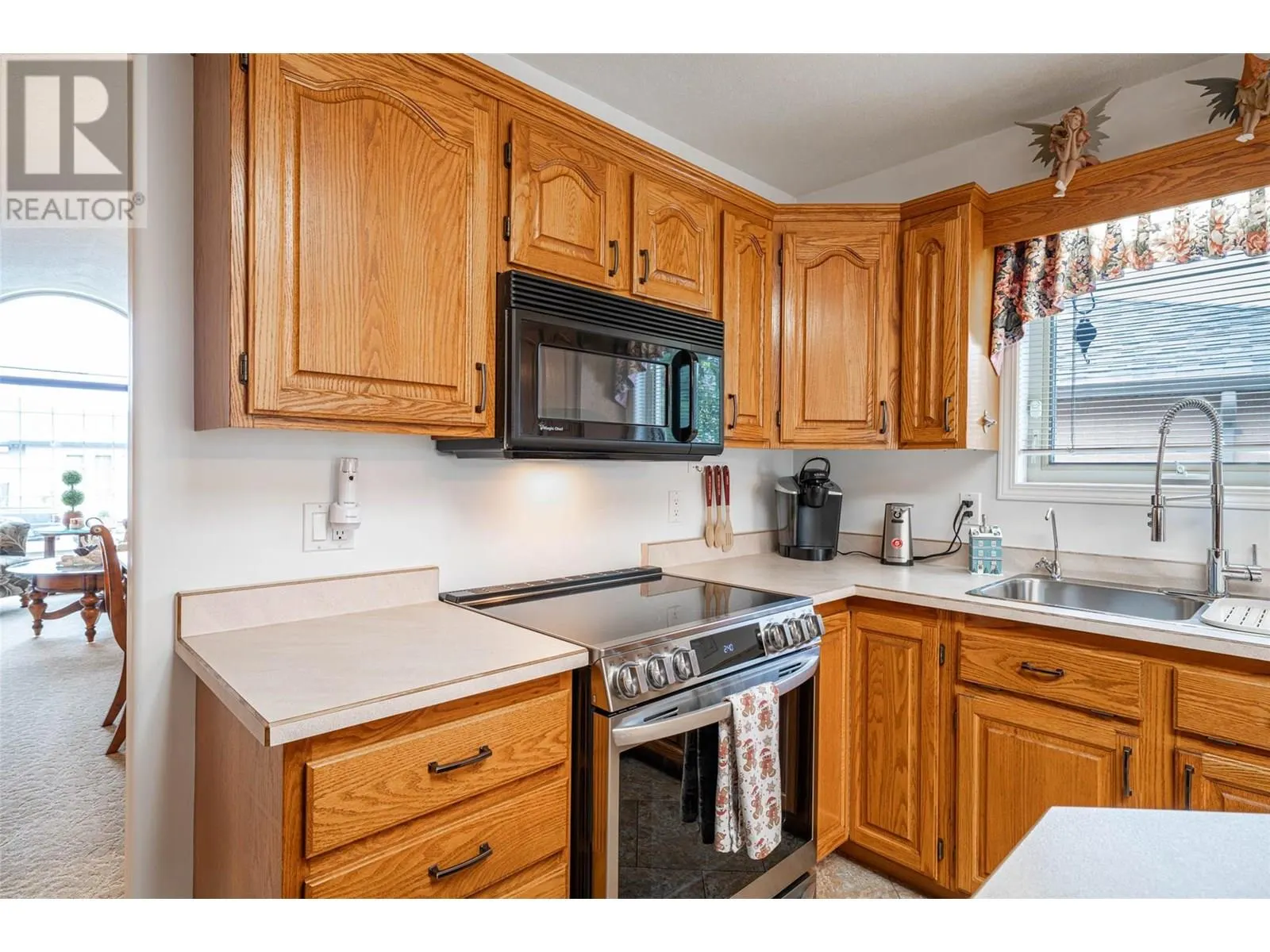 2595 Catherine Place Unit# 15