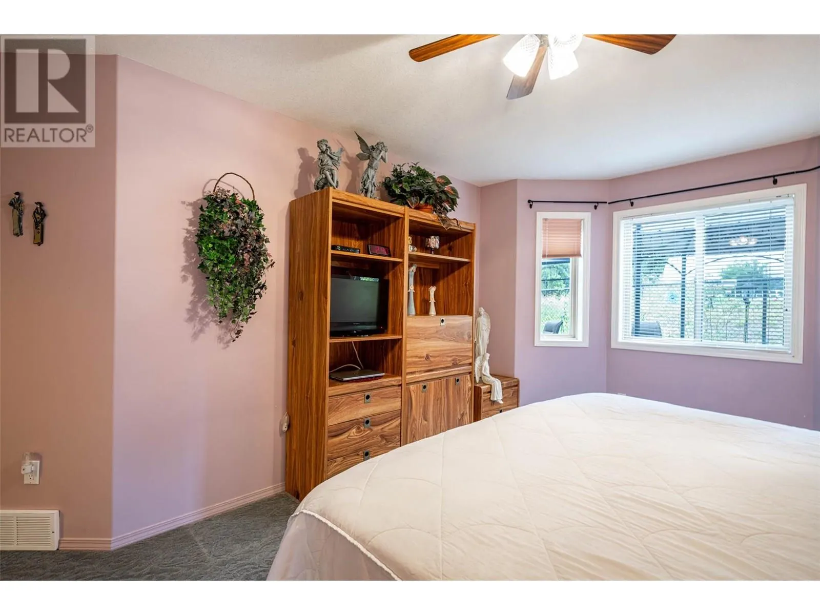 2595 Catherine Place Unit# 15