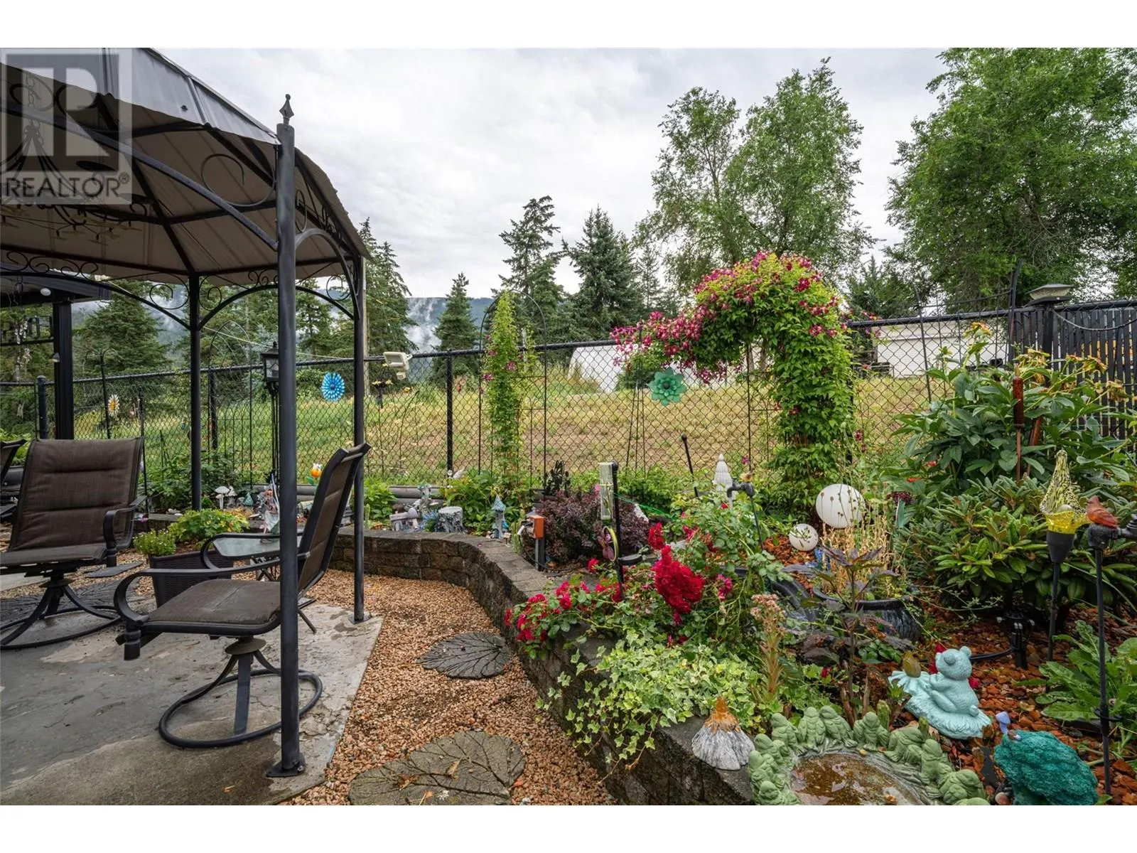 2595 Catherine Place Unit# 15