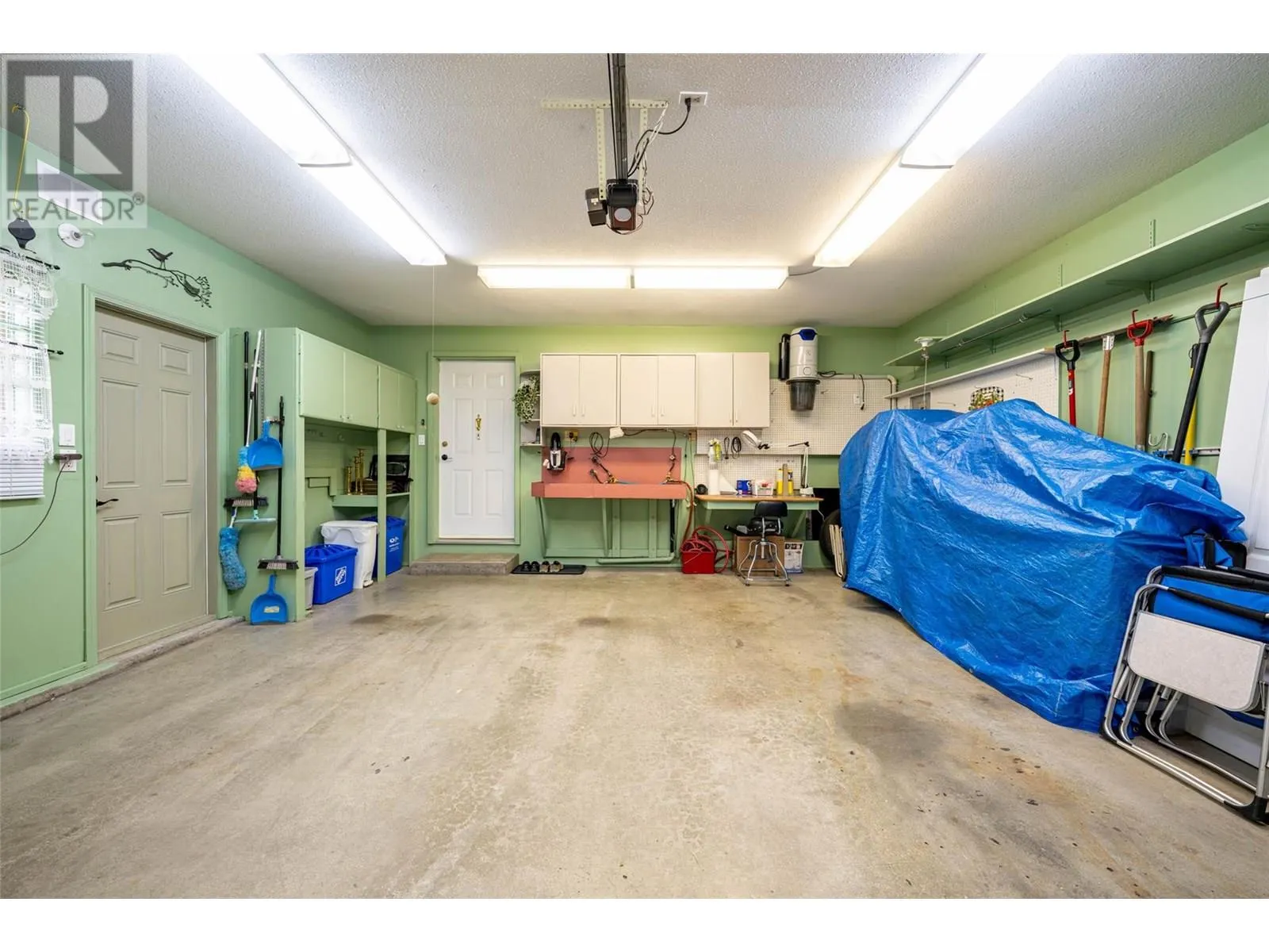 2595 Catherine Place Unit# 15