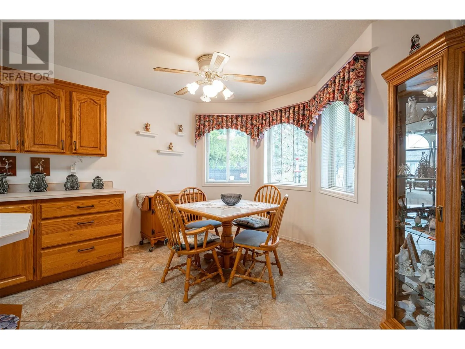 2595 Catherine Place Unit# 15