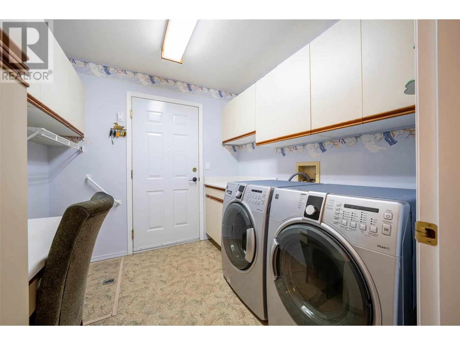 2595 Catherine Place Unit# 15