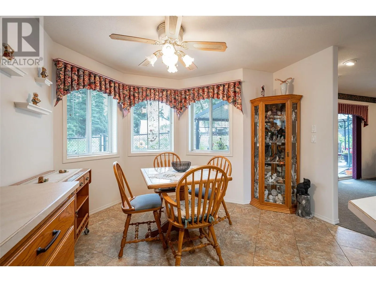 2595 Catherine Place Unit# 15