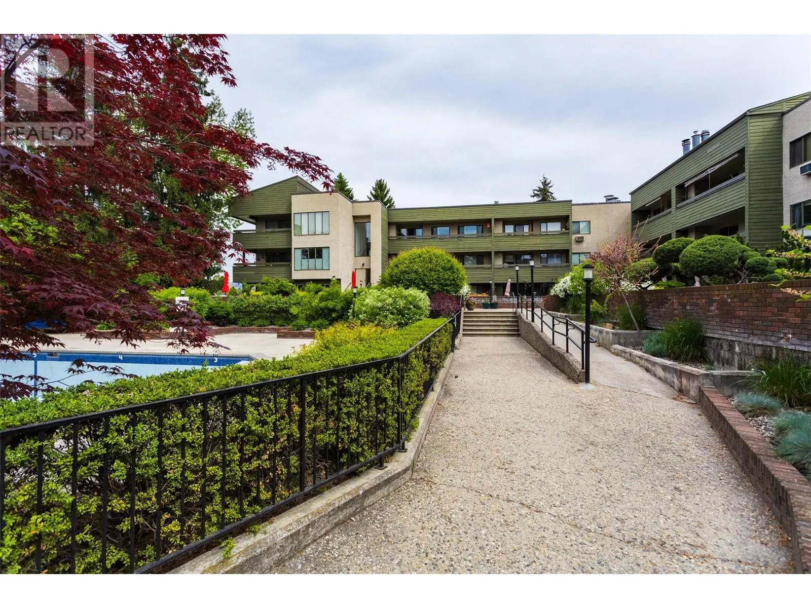 1056 Bernard Avenue Unit# 305 Lot# 43