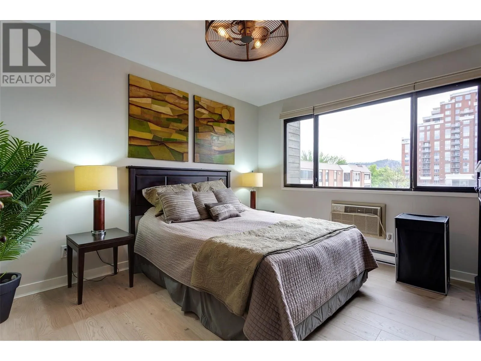 1056 Bernard Avenue Unit# 305 Lot# 43