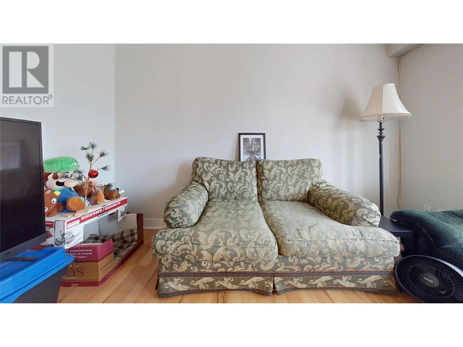 830/832 Irma Road