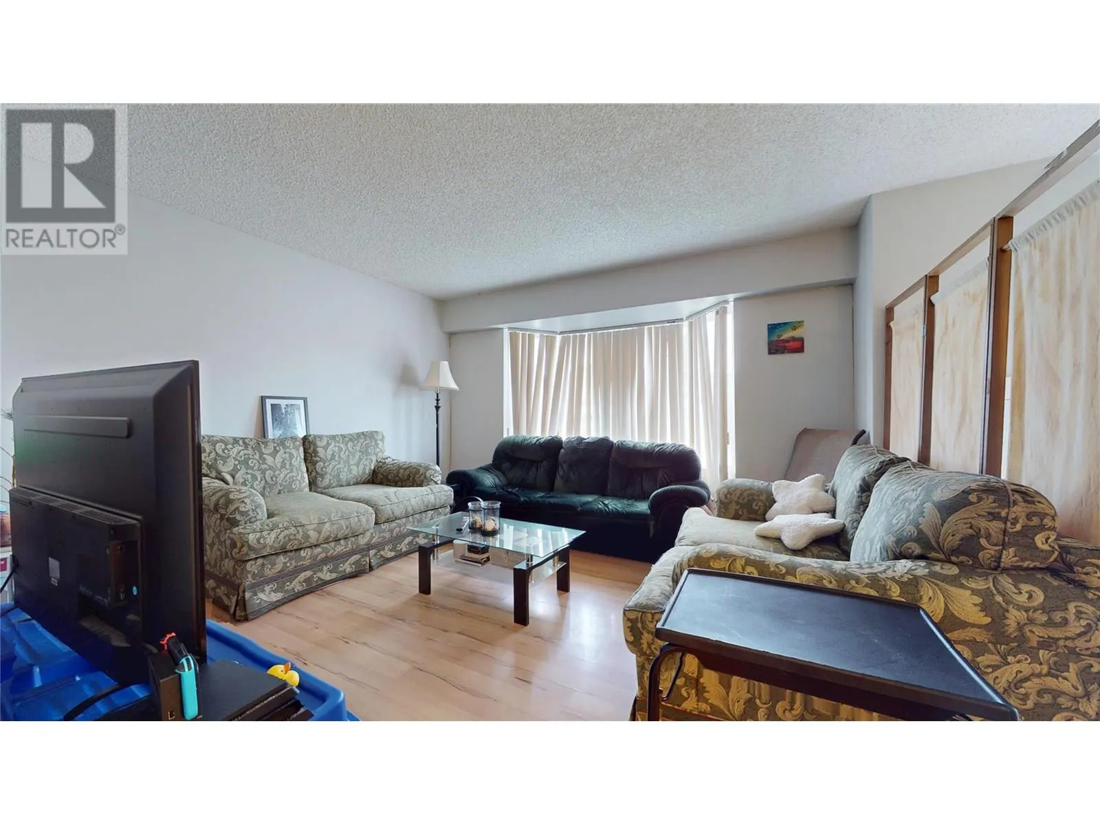 830/832 Irma Road