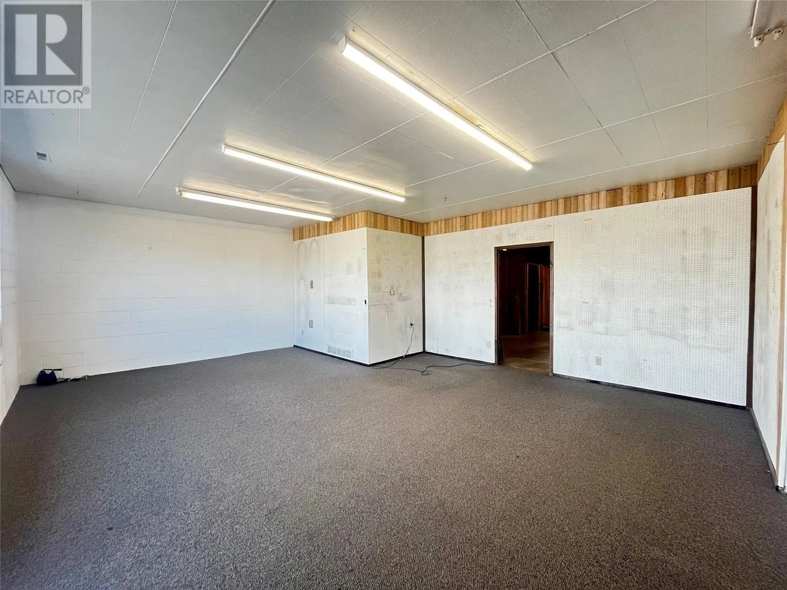 404 Cranbrook Street N Unit# 406