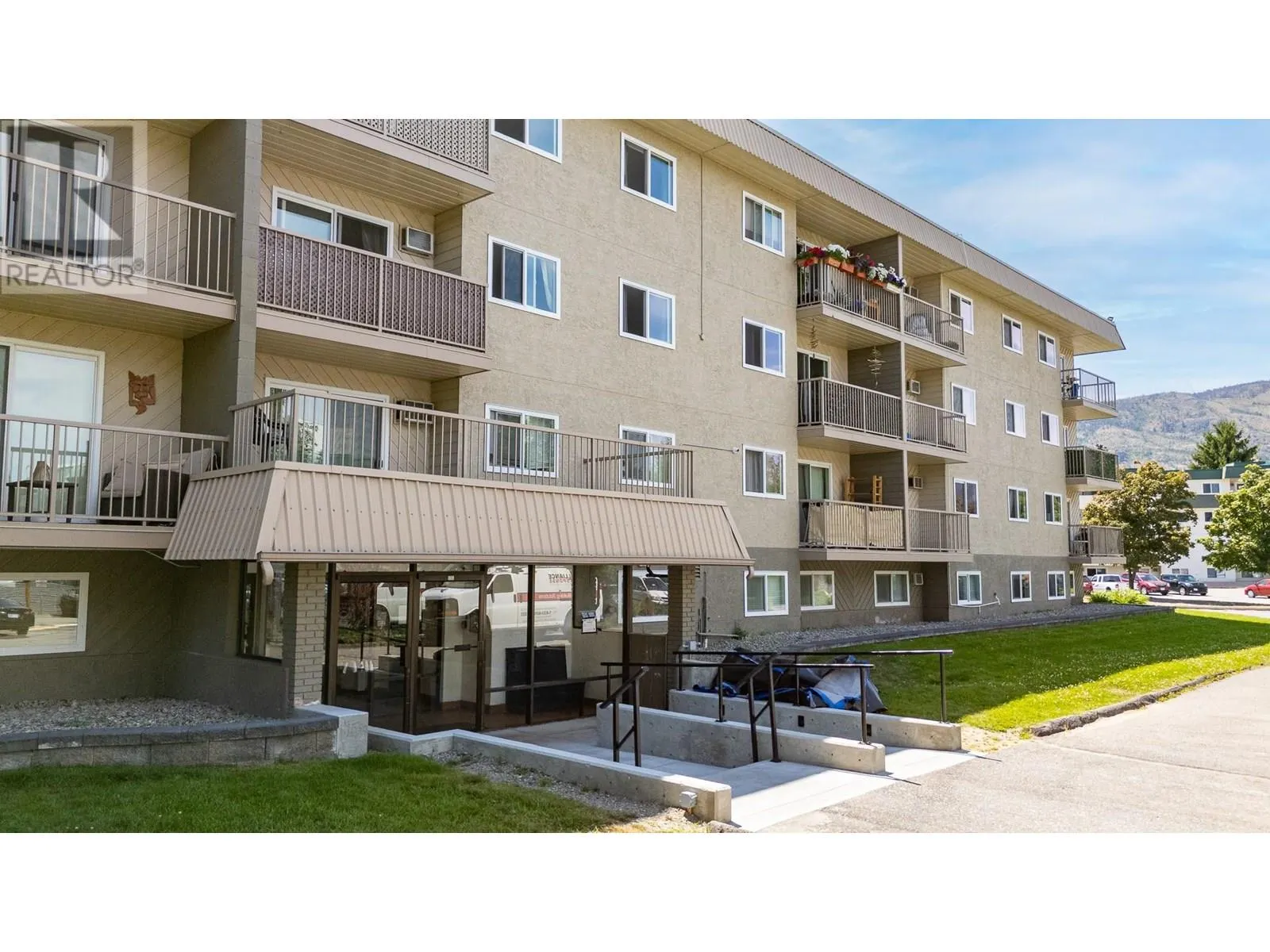 130 Skaha Place Unit# 312