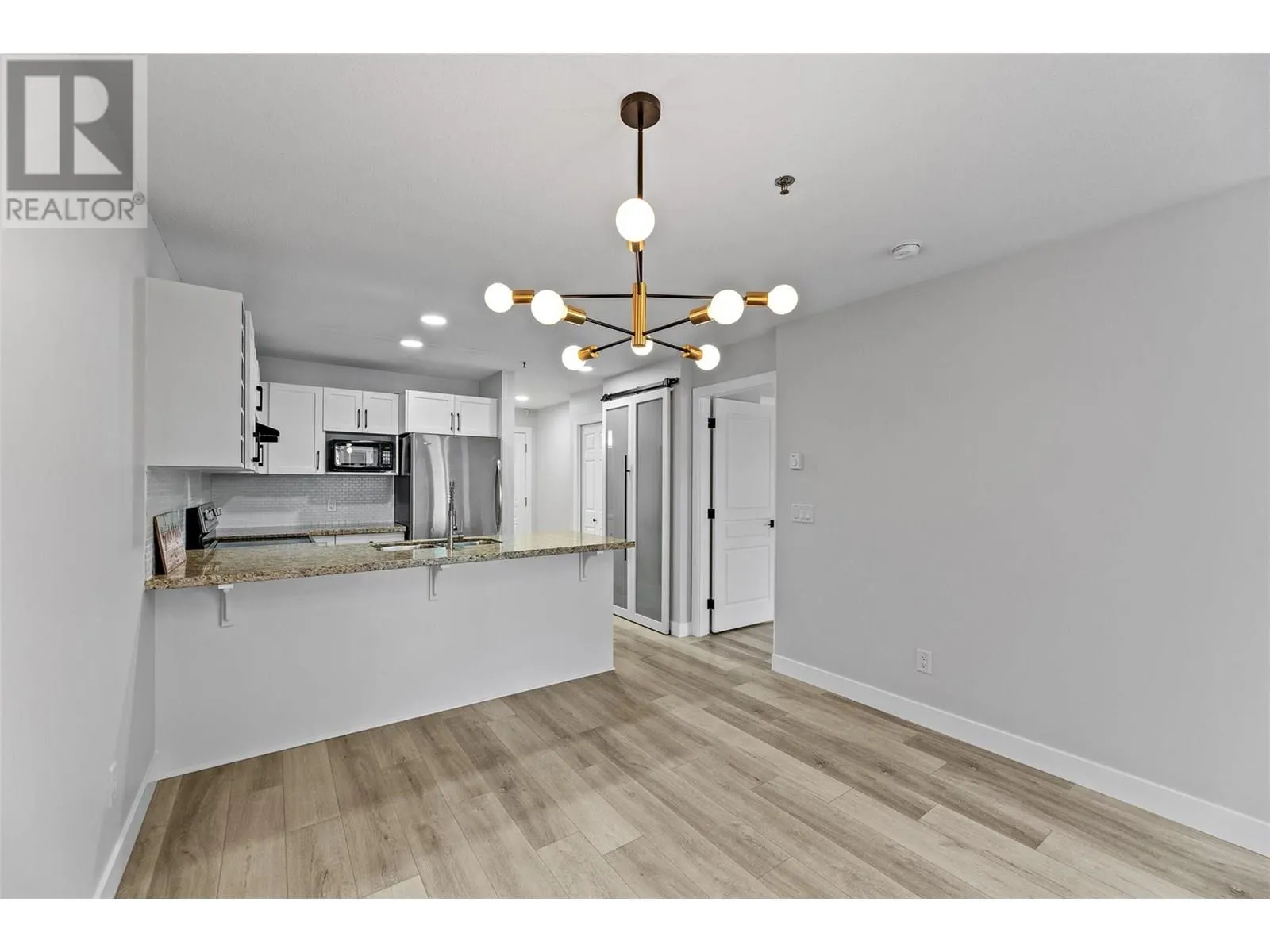 1083 Sunset Drive Unit# 319