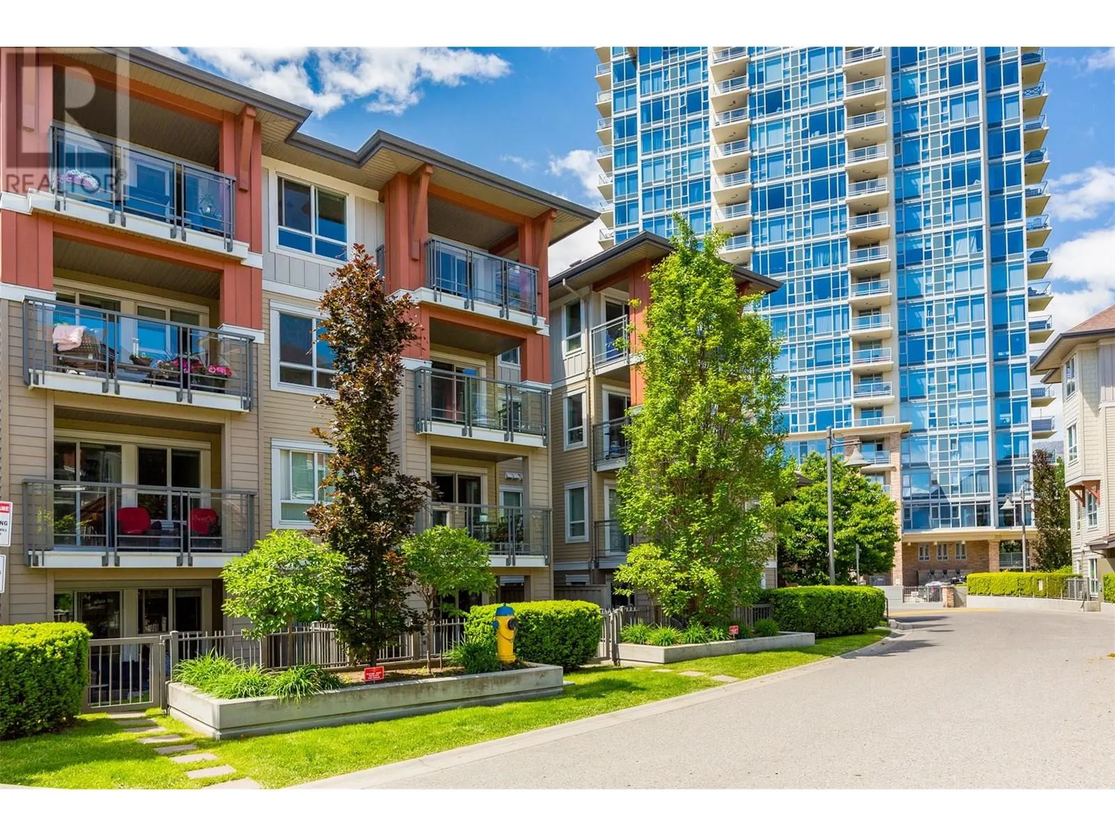 1083 Sunset Drive Unit# 319