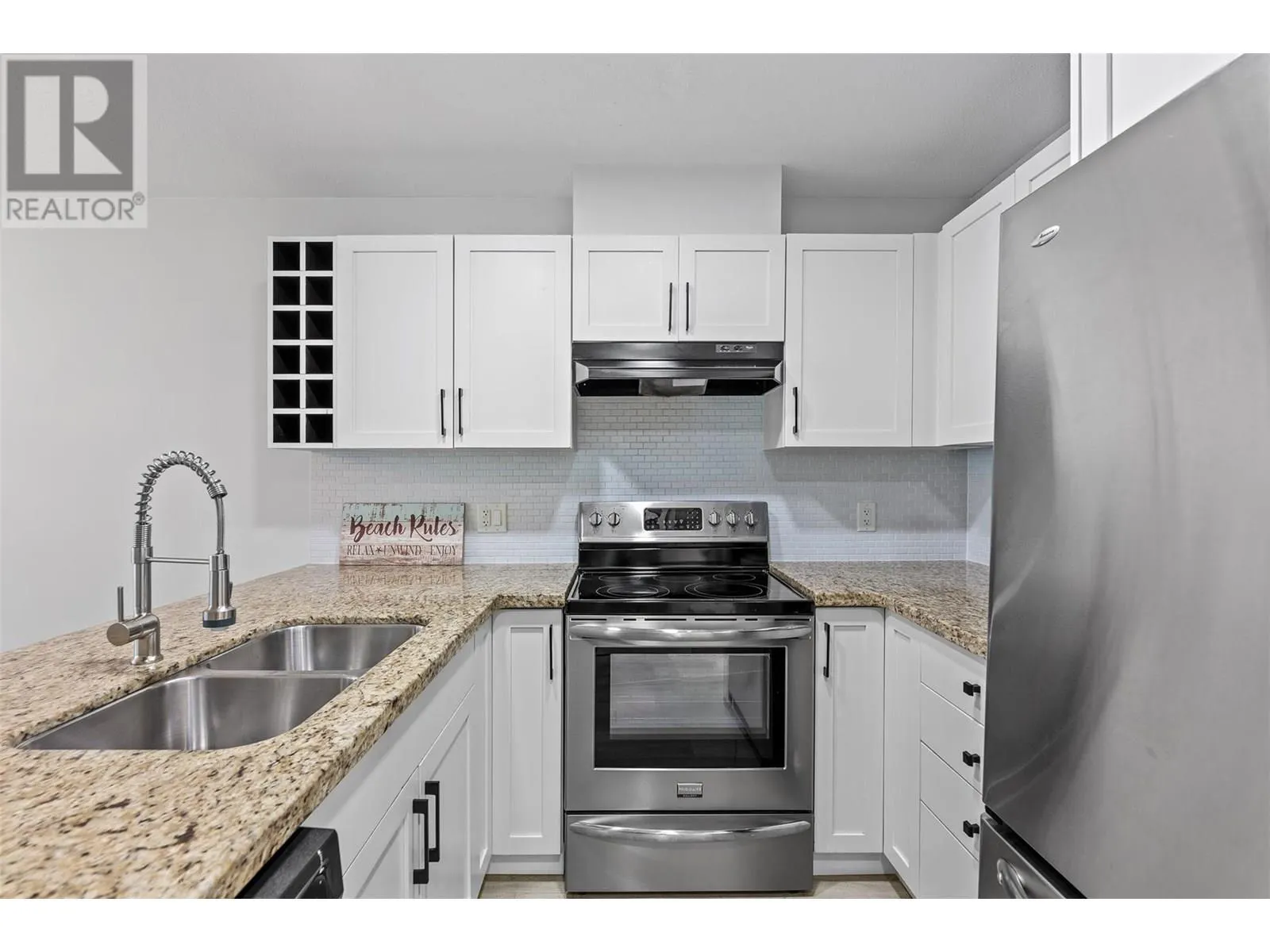 1083 Sunset Drive Unit# 319