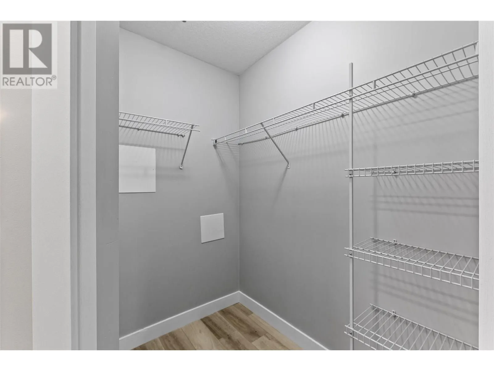 1083 Sunset Drive Unit# 319