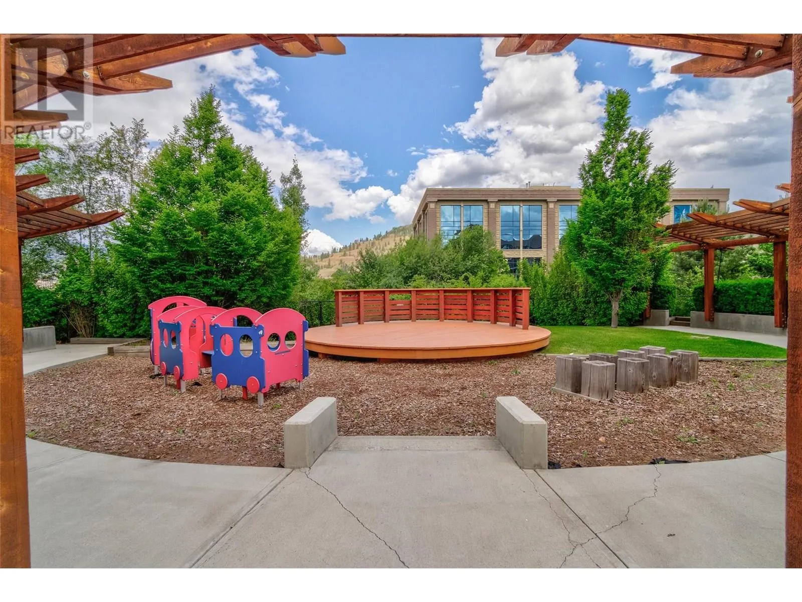1083 Sunset Drive Unit# 319