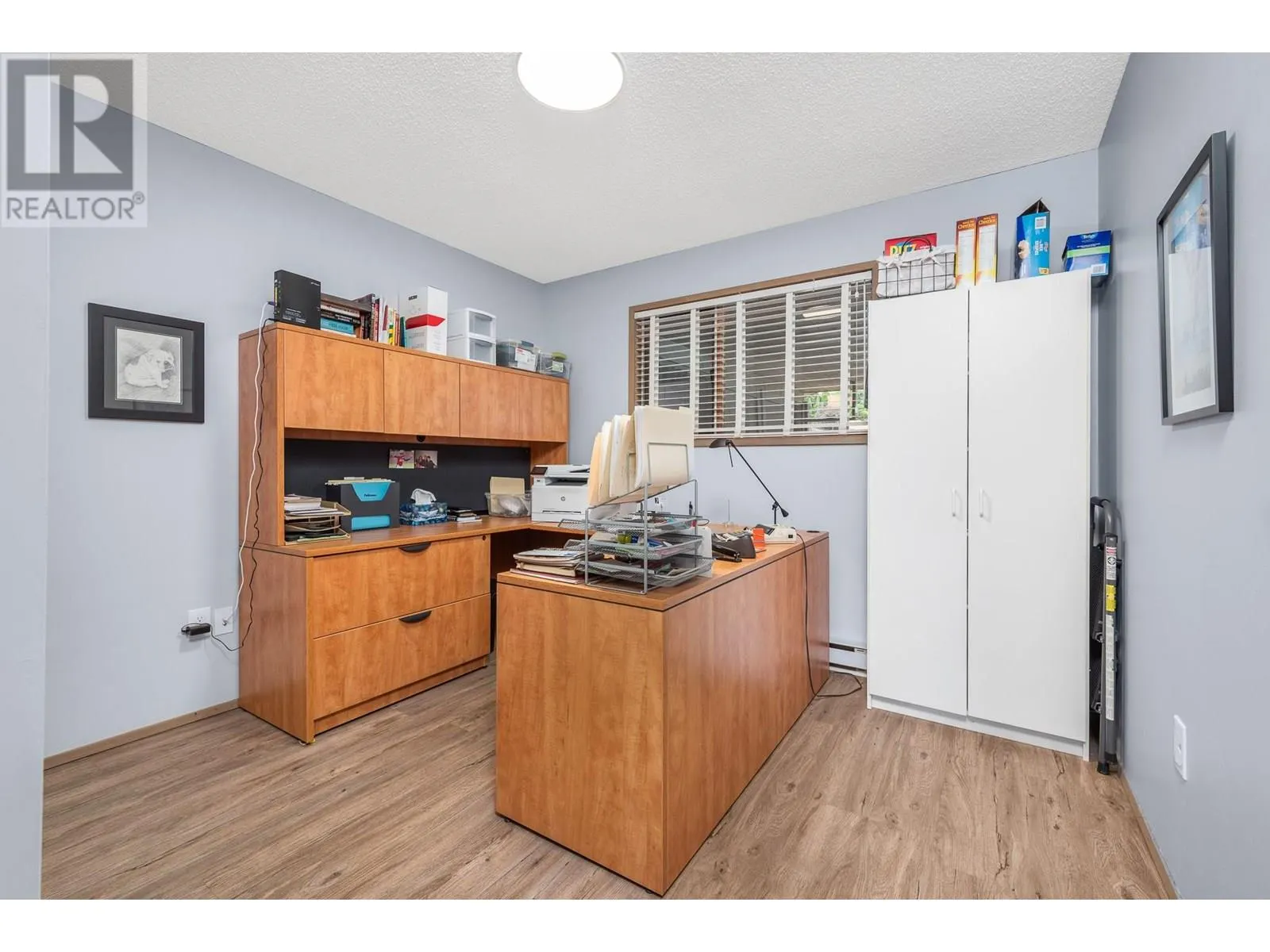 3921 15 Crescent