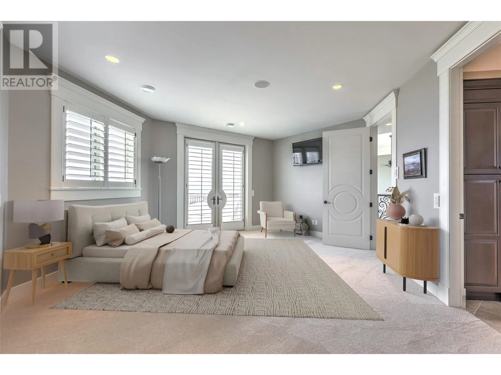 4860 Tuscany Lane