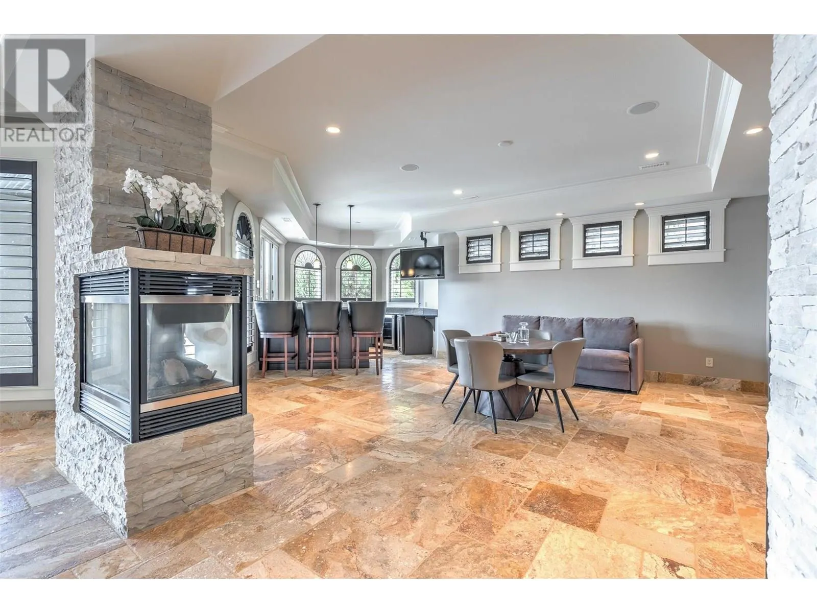 4860 Tuscany Lane