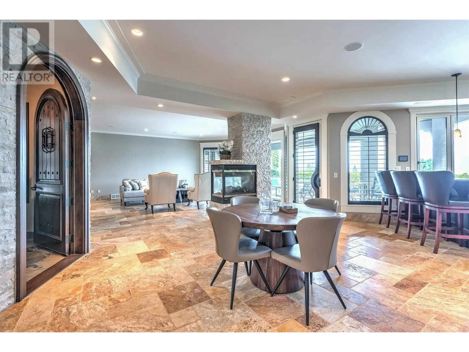 4860 Tuscany Lane