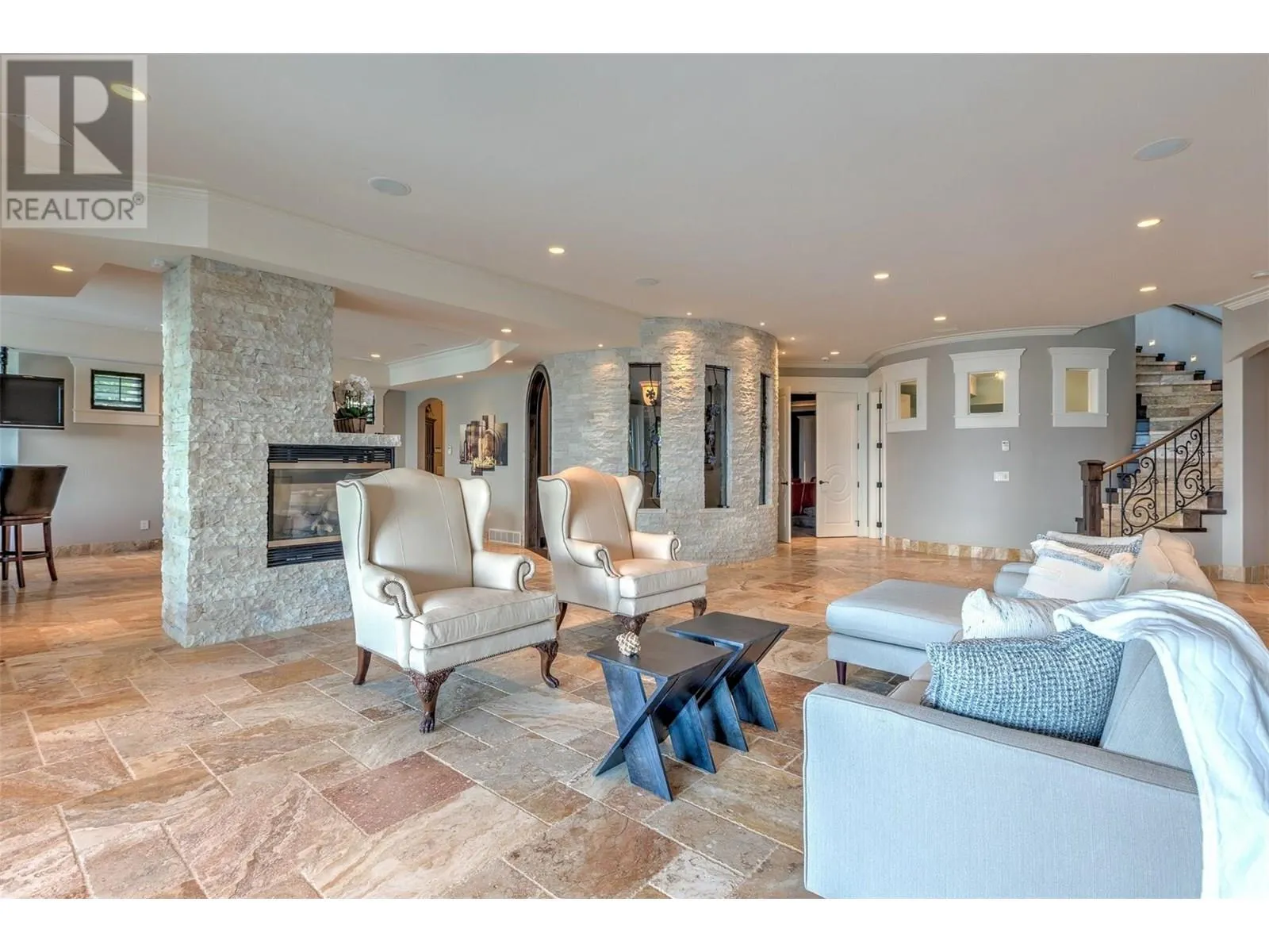 4860 Tuscany Lane