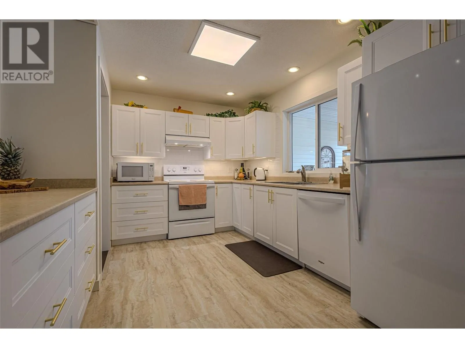 1255 Raymer Avenue Unit# 109