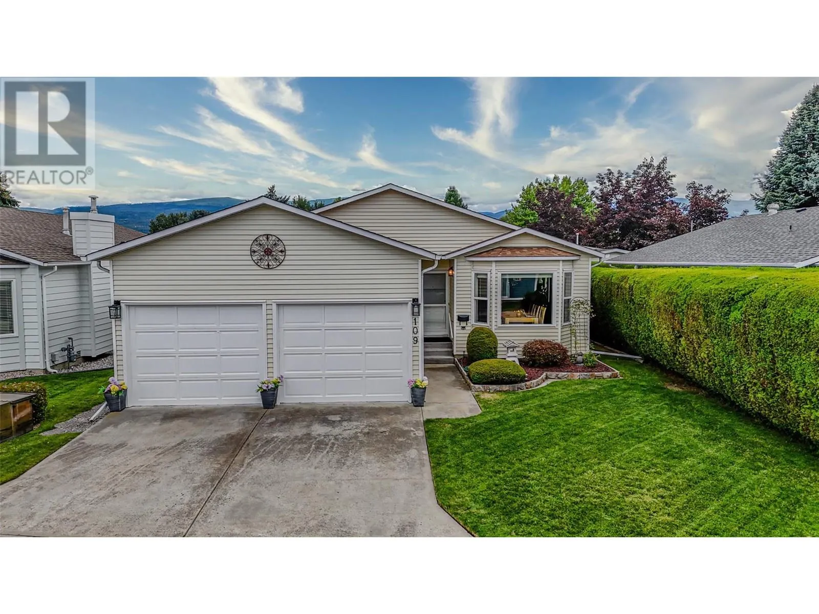 1255 Raymer Avenue Unit# 109