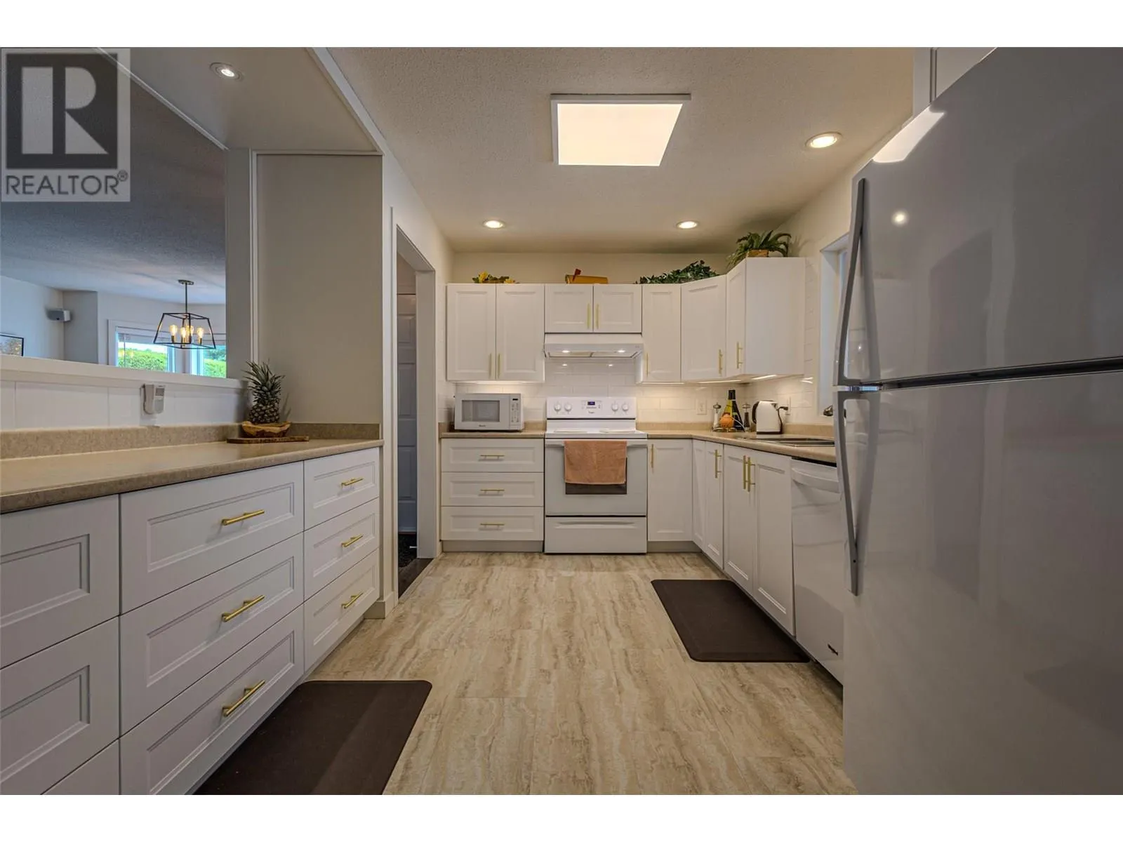 1255 Raymer Avenue Unit# 109