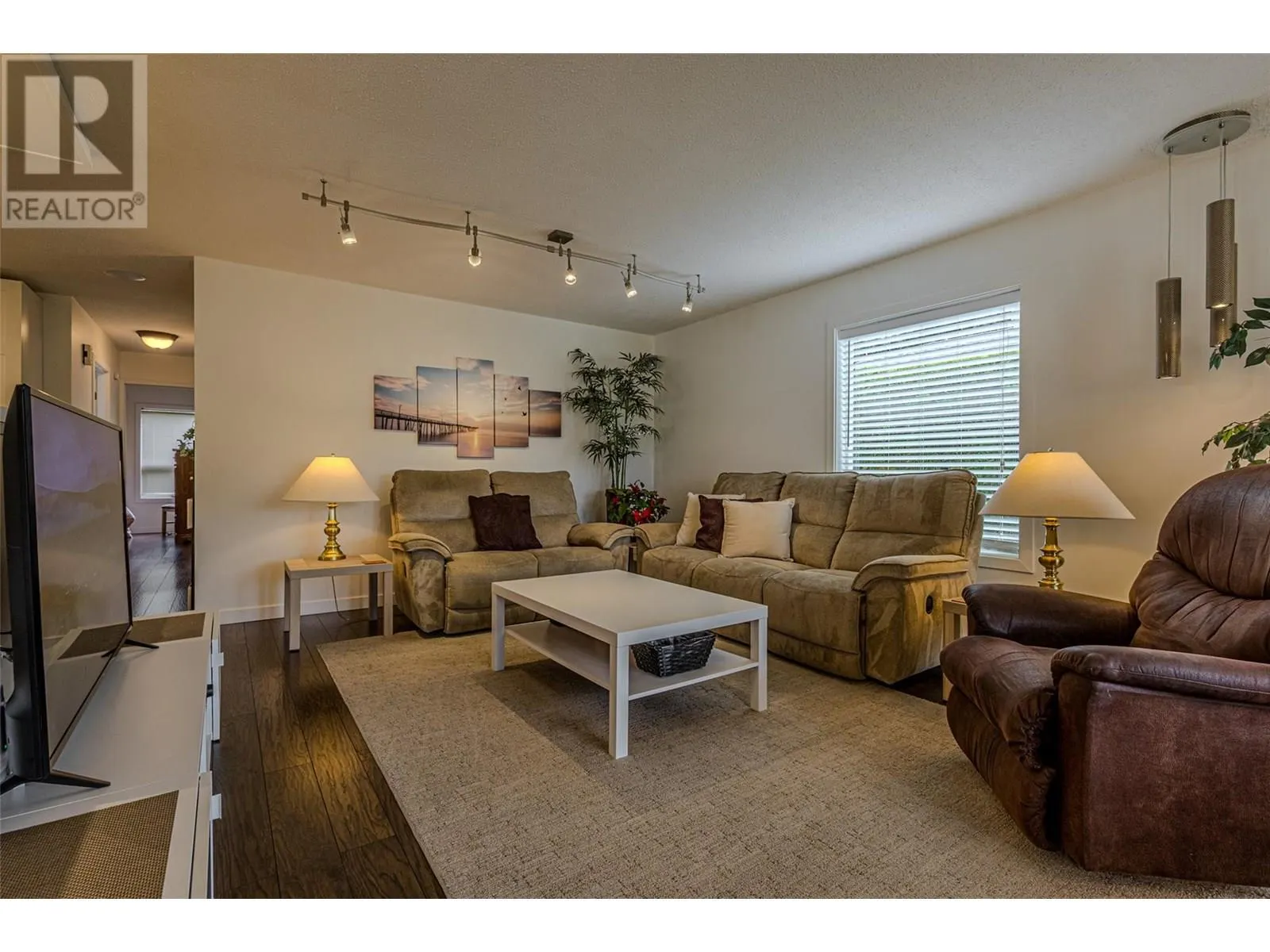 1255 Raymer Avenue Unit# 109