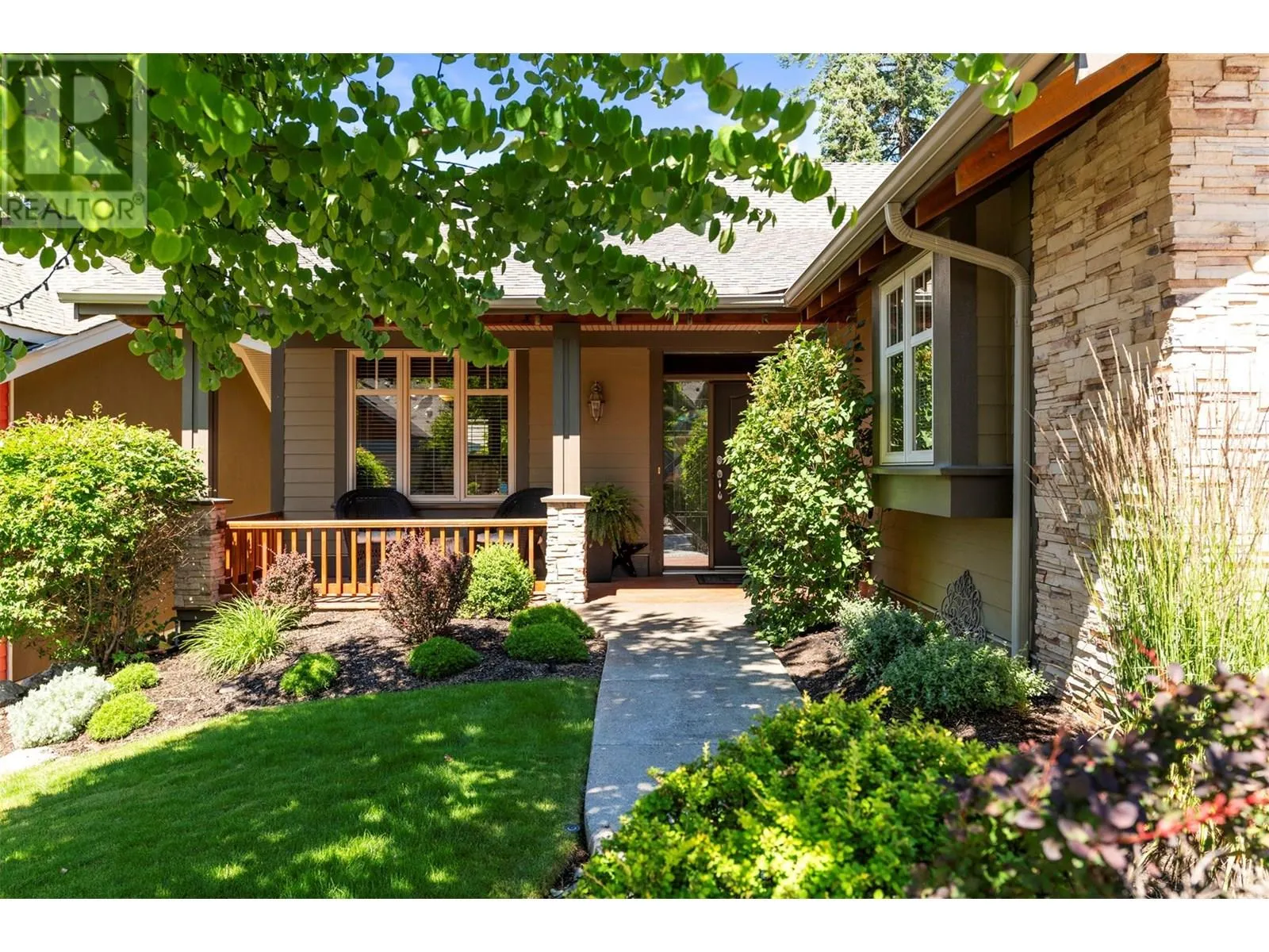 140 Mashie Crescent