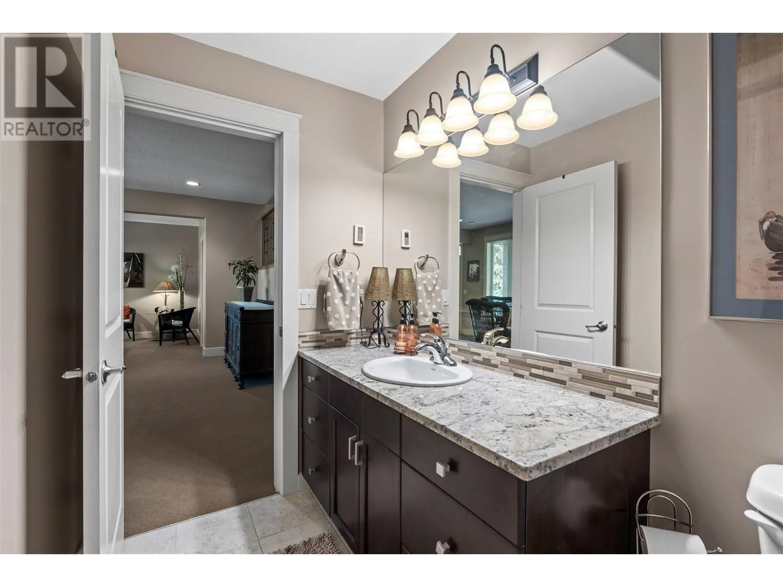 140 Mashie Crescent