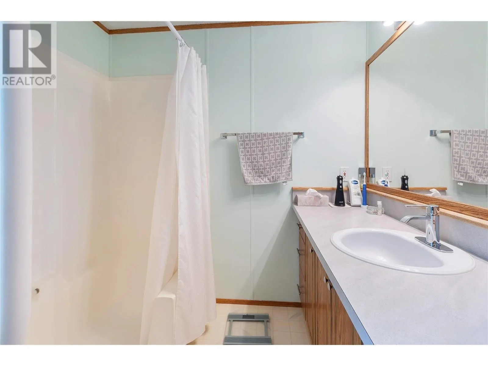 4505 McLean Creek Road Unit# H6