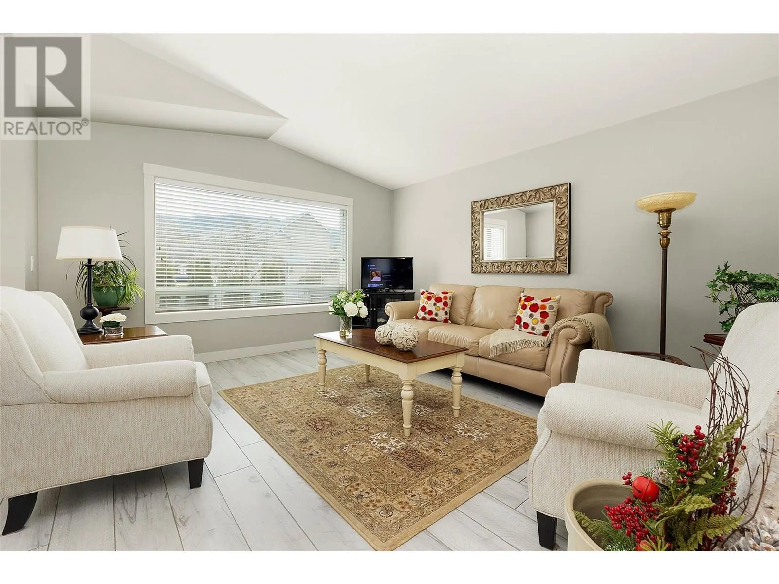 2100 55 Avenue Unit# 74