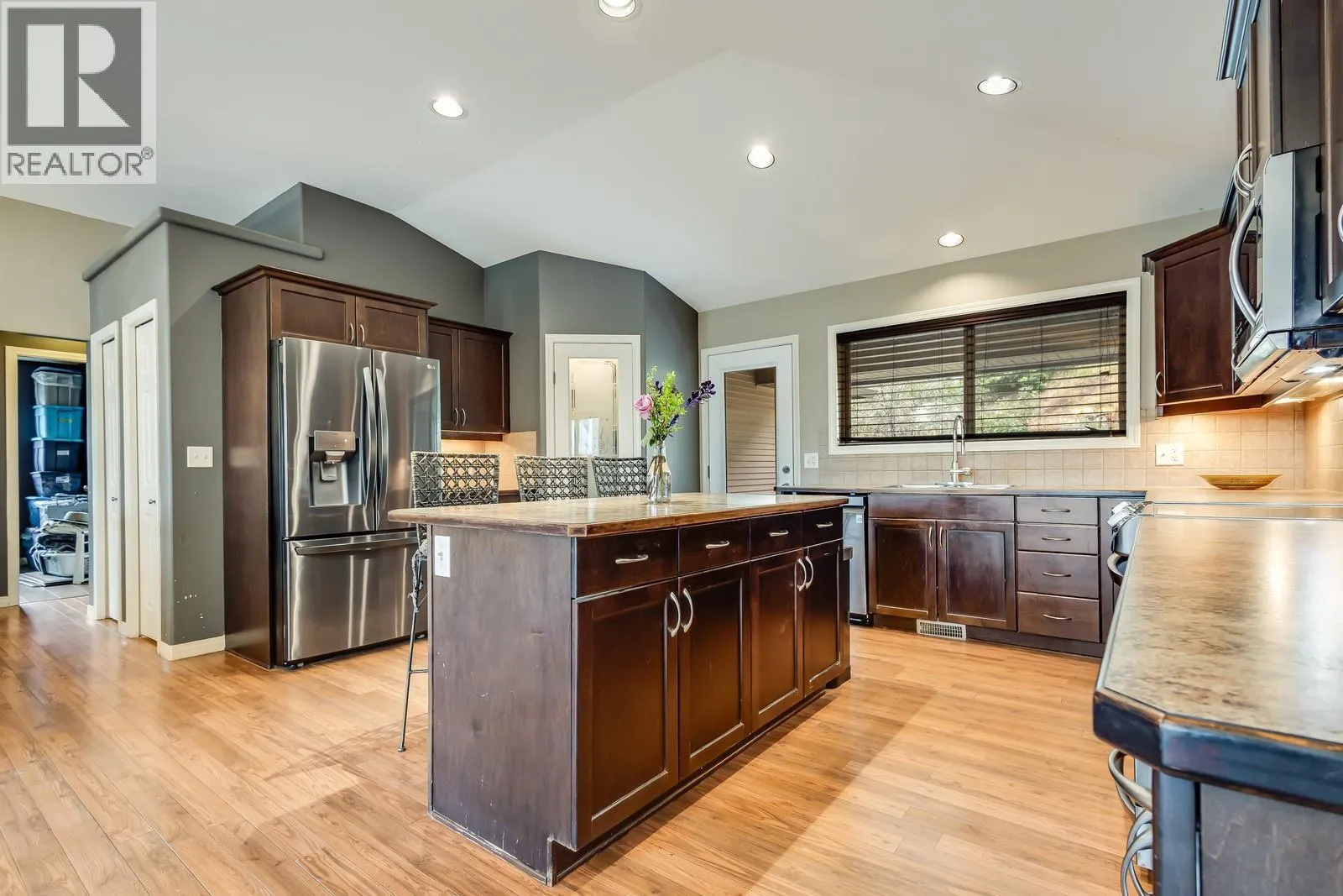 2916 Bentley Road