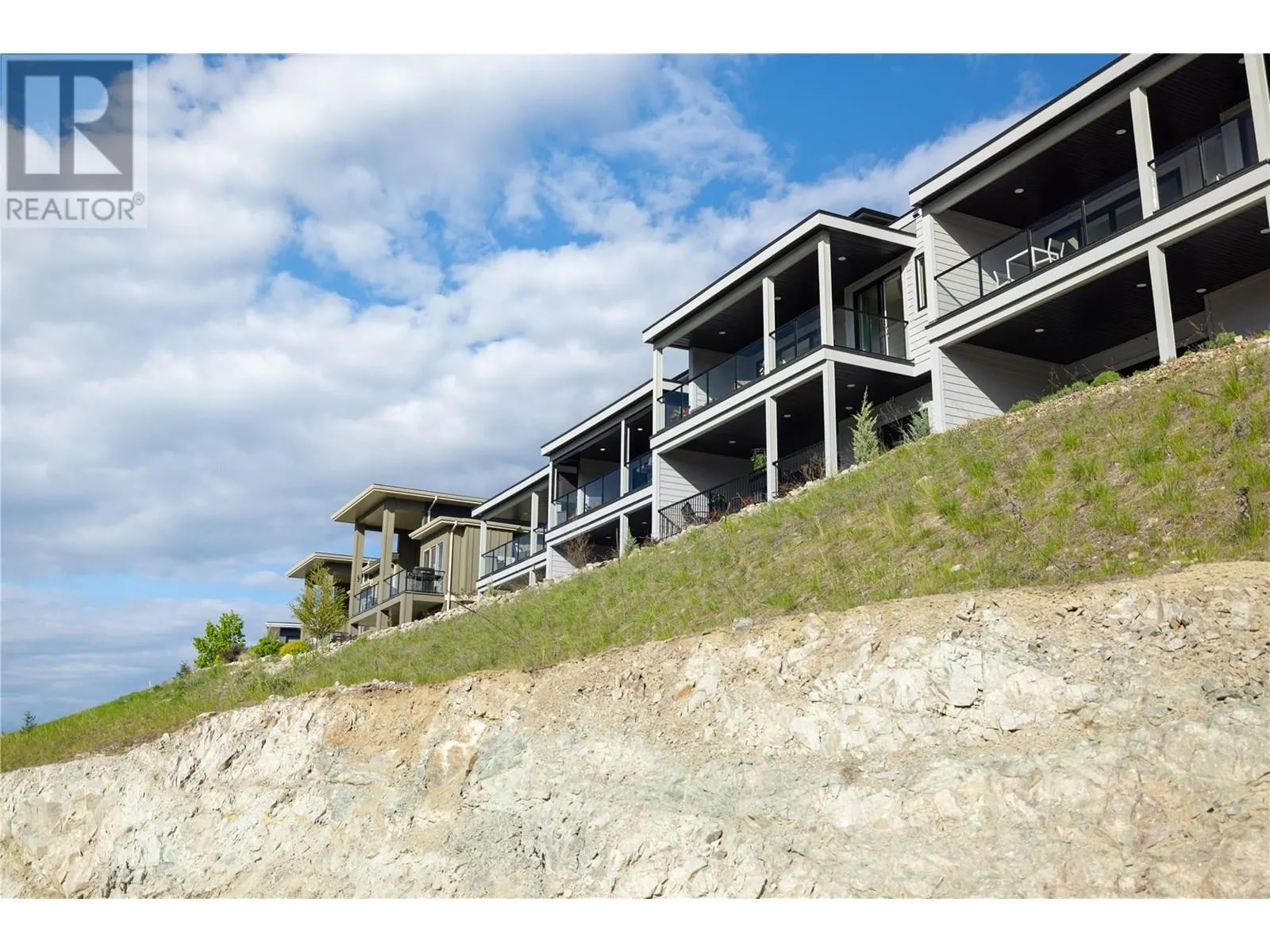269 Diamond Way Unit# 5
