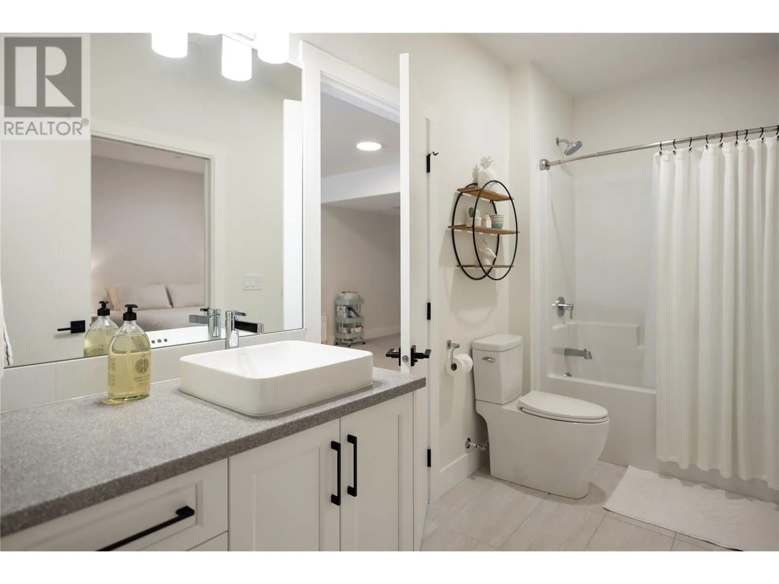 269 Diamond Way Unit# 5
