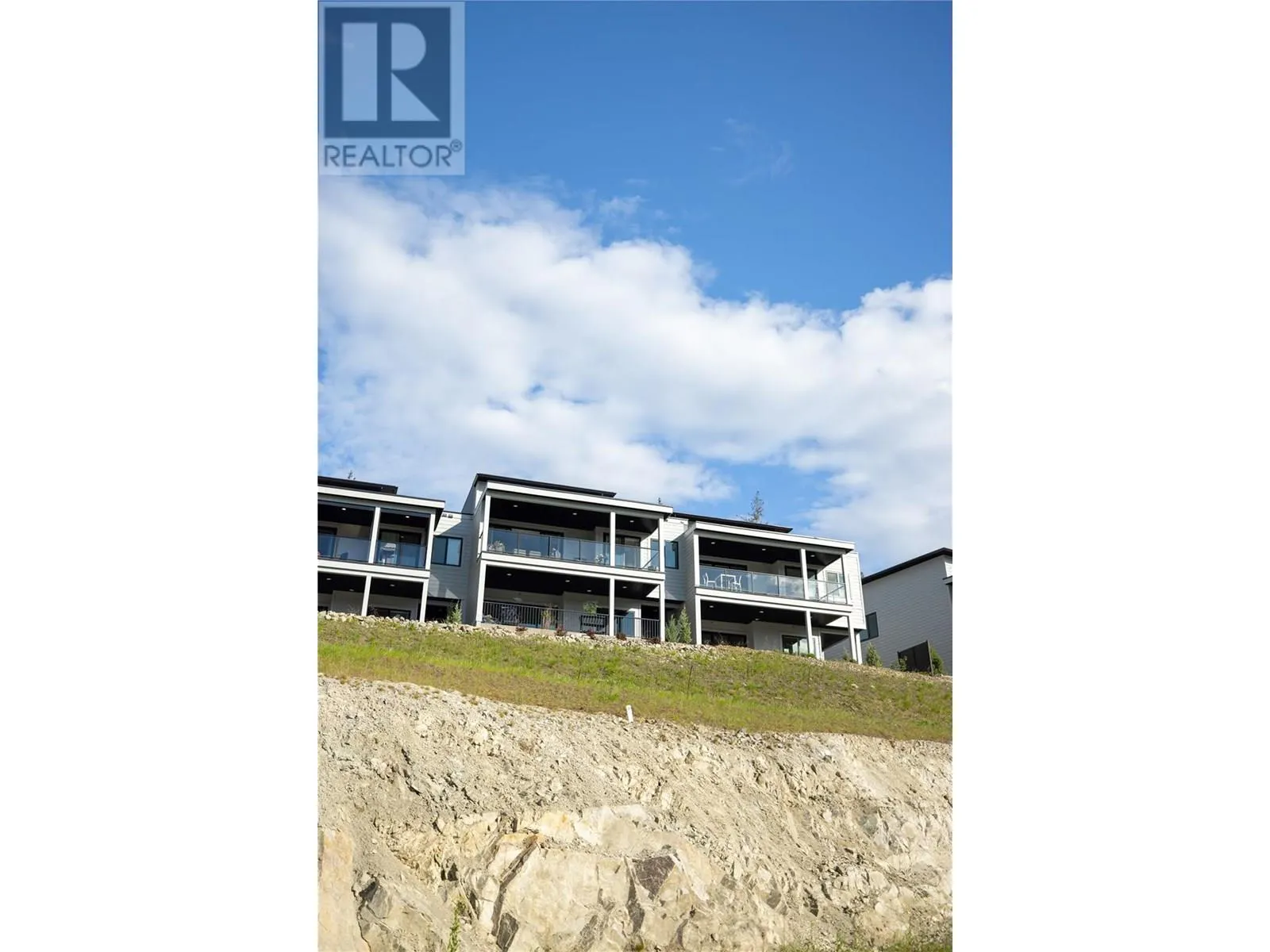 269 Diamond Way Unit# 5